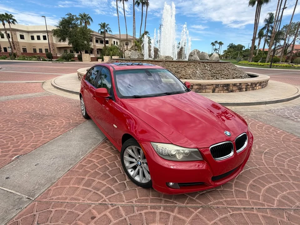 2011 BMW E90 3 Series Sedan - Image 7 of 20