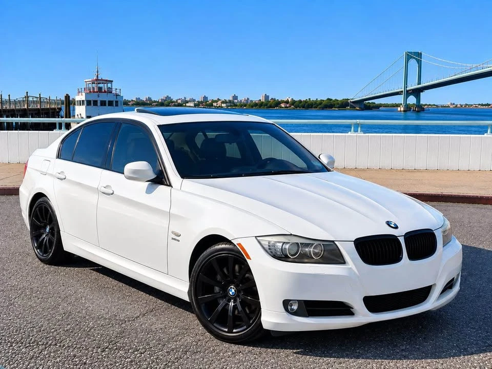 2011 BMW E90 3 Series Sedan - Image 2 of 20