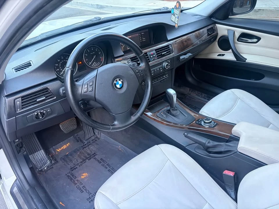 2011 BMW E90 3 Series Sedan - Image 7 of 13