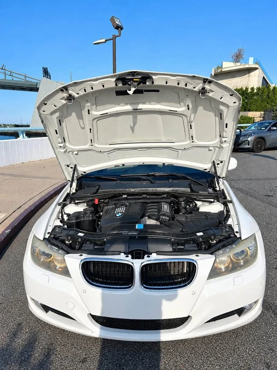 2011 BMW E90 3 Series Sedan - Image 20 of 20