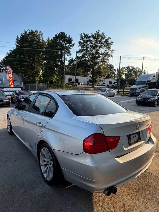 2011 BMW E90 3 Series Sedan - Image 3 of 8
