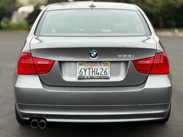 2011 BMW E90 3 Series Sedan - Image 14 of 21