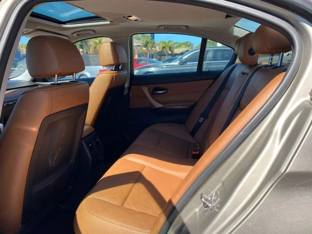 2011 BMW E90 3 Series Sedan - Image 7 of 16