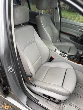 2011 BMW E90 3 Series Sedan - Image 13 of 21