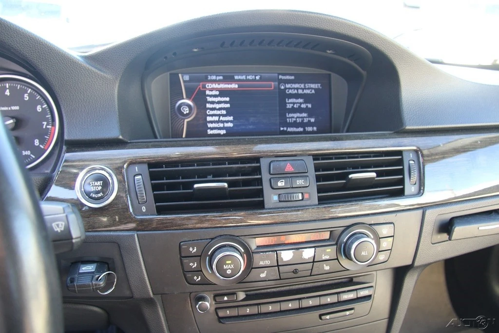 2011 BMW E90 3 Series Sedan - Image 17 of 21