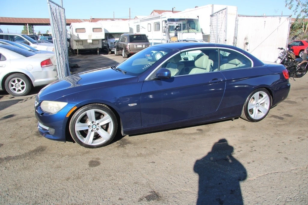 2011 BMW E90 3 Series Sedan - Image 3 of 21