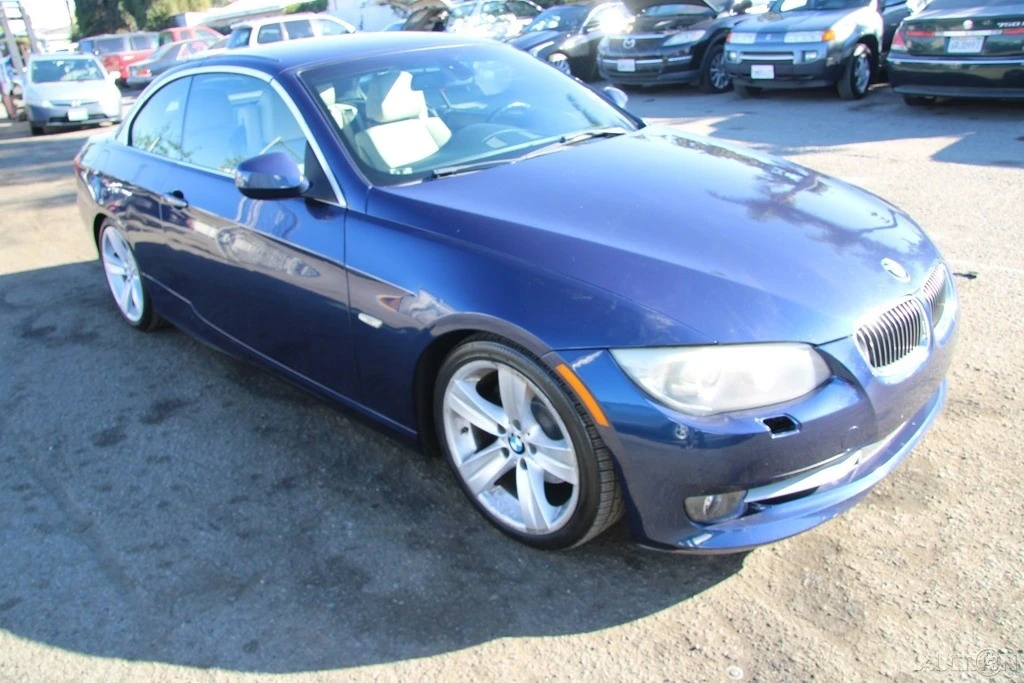 2011 BMW E90 3 Series Sedan - Image 9 of 21