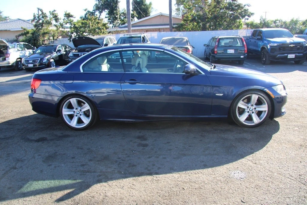 2011 BMW E90 3 Series Sedan - Image 8 of 21