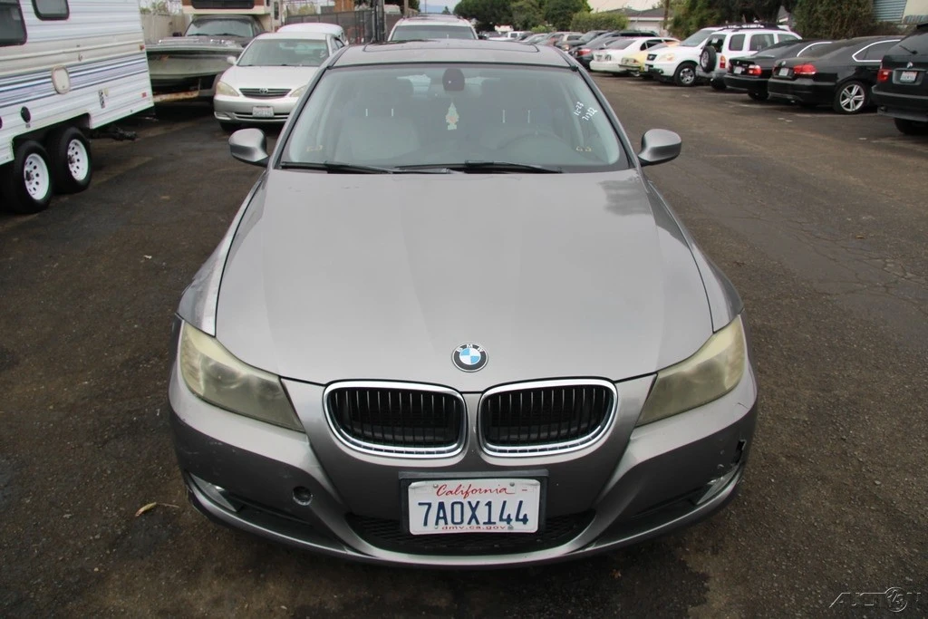 2011 BMW E90 3 Series Sedan - Image 9 of 21