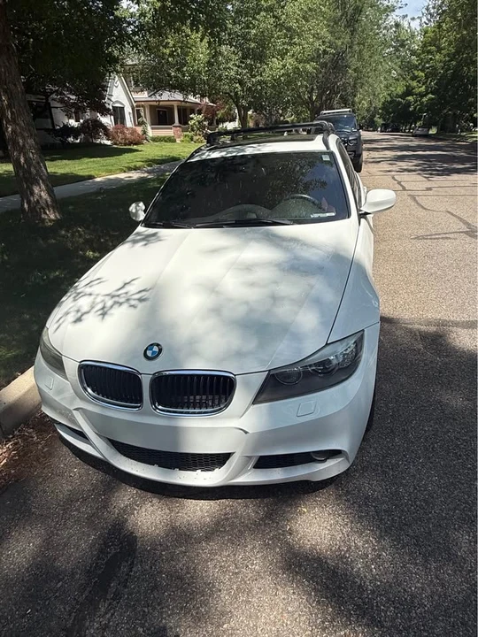 2011 BMW E91 3 Series Touring - Image 2 of 7