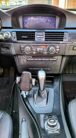 2011 BMW E90 3 Series Sedan - Image 10 of 15