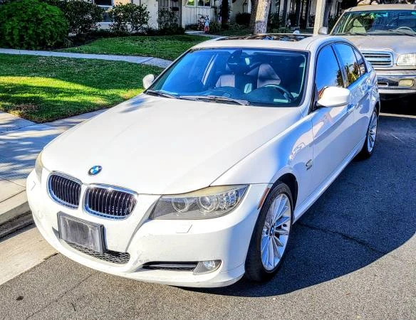 2011 BMW E90 3 Series Sedan - Image 15 of 15
