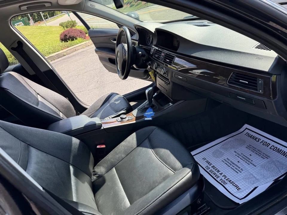 2011 BMW E90 3 Series Sedan - Image 21 of 21