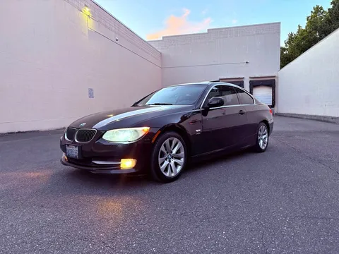 2011 BMW 3 Series 328i xDrive Coupe