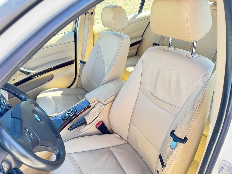 2011 BMW E90 3 Series Sedan - Image 11 of 13