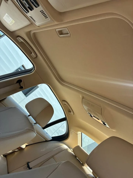 2011 BMW E90 3 Series Sedan - Image 9 of 18