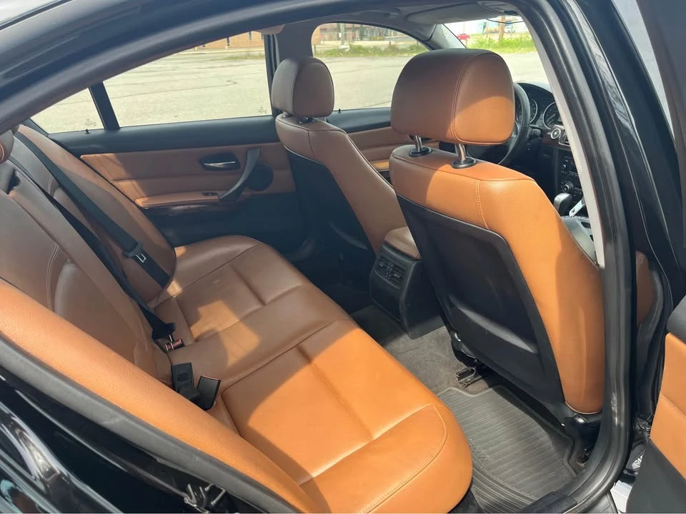 2011 BMW E90 3 Series Sedan - Image 7 of 8