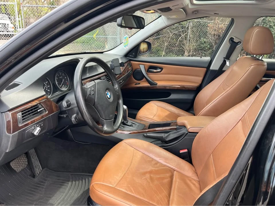 2011 BMW E90 3 Series Sedan - Image 5 of 8