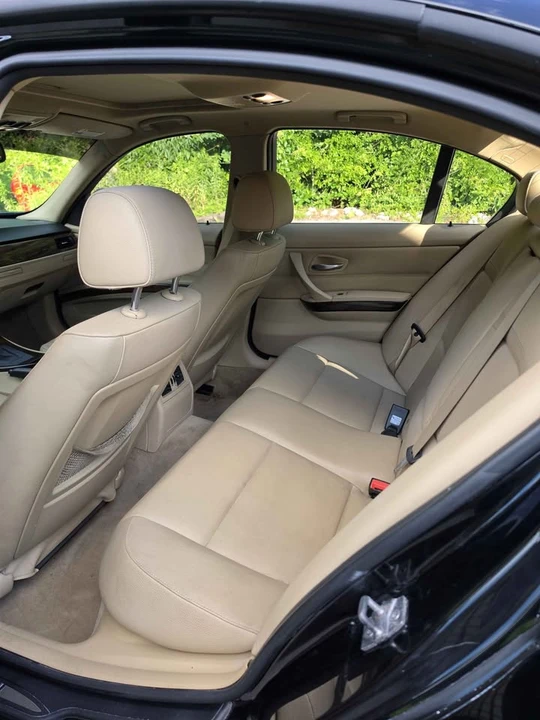 2011 BMW E90 3 Series Sedan - Image 14 of 17