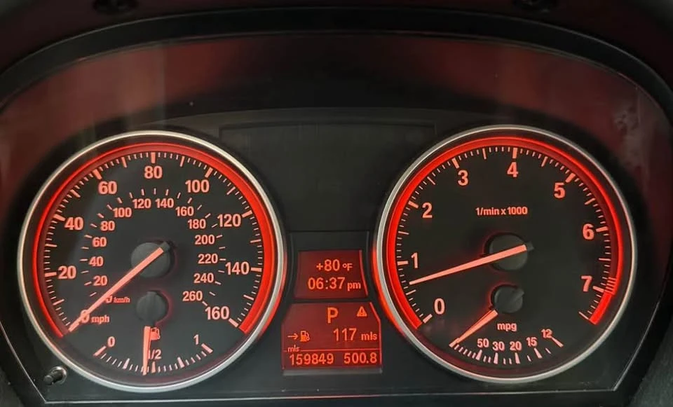 2011 BMW E90 3 Series Sedan - Image 15 of 20