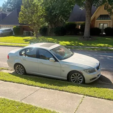 2011 BMW 3 Series 328i xDrive Sedan