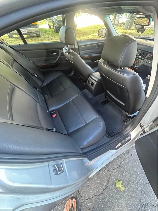 2011 BMW E90 3 Series Sedan - Image 9 of 9