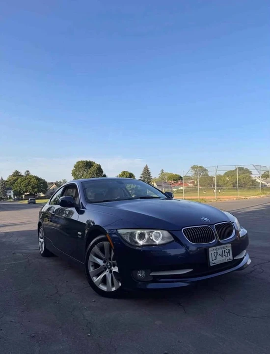 2011 BMW E90 3 Series Sedan - Image 2 of 15