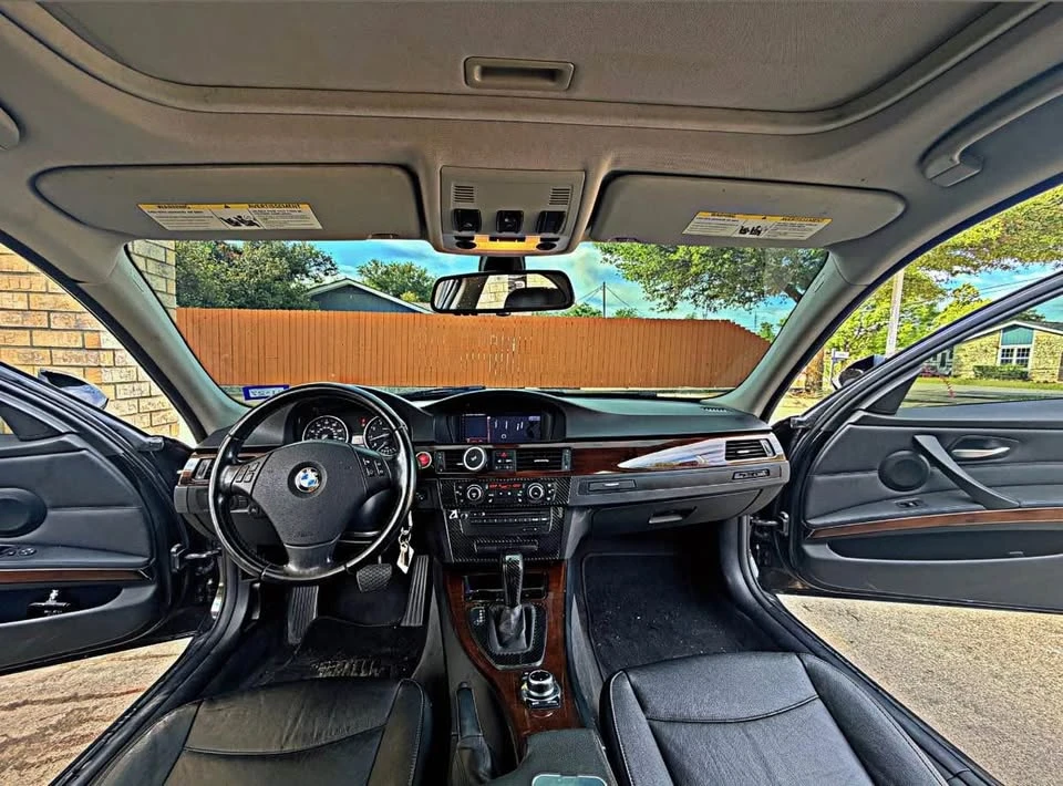 2011 BMW E90 3 Series Sedan - Image 6 of 10