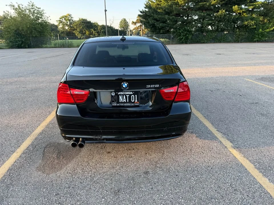 2011 BMW E90 3 Series Sedan - Image 2 of 9