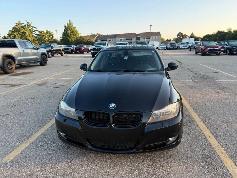 2011 BMW E90 3 Series Sedan - Image 6 of 9
