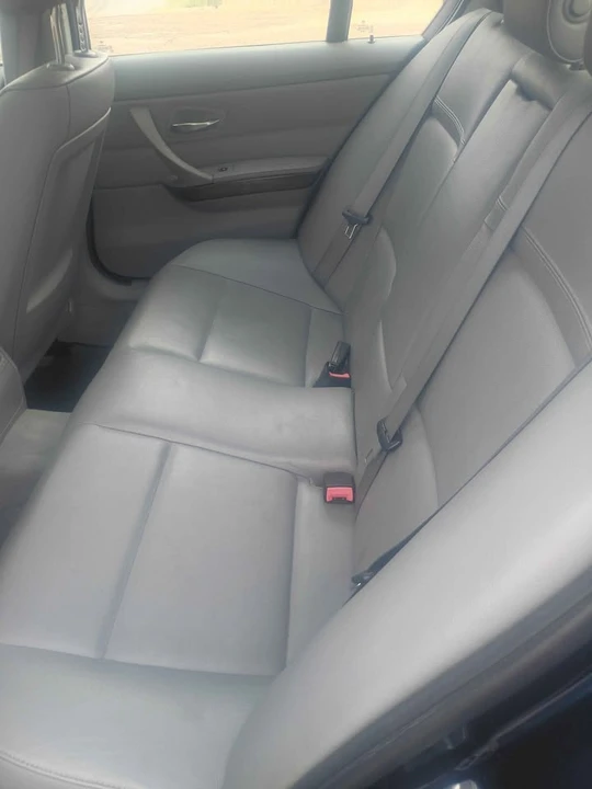 2011 BMW E90 3 Series Sedan - Image 8 of 8