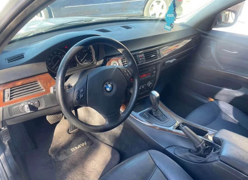 2011 BMW E90 3 Series Sedan - Image 9 of 12