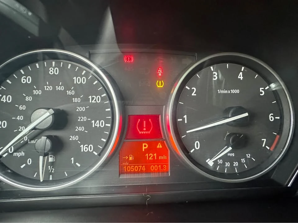 2011 BMW E90 3 Series Sedan - Image 13 of 13