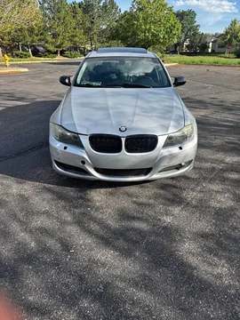 2011 BMW 3 Series 328i xDrive Sedan 4D