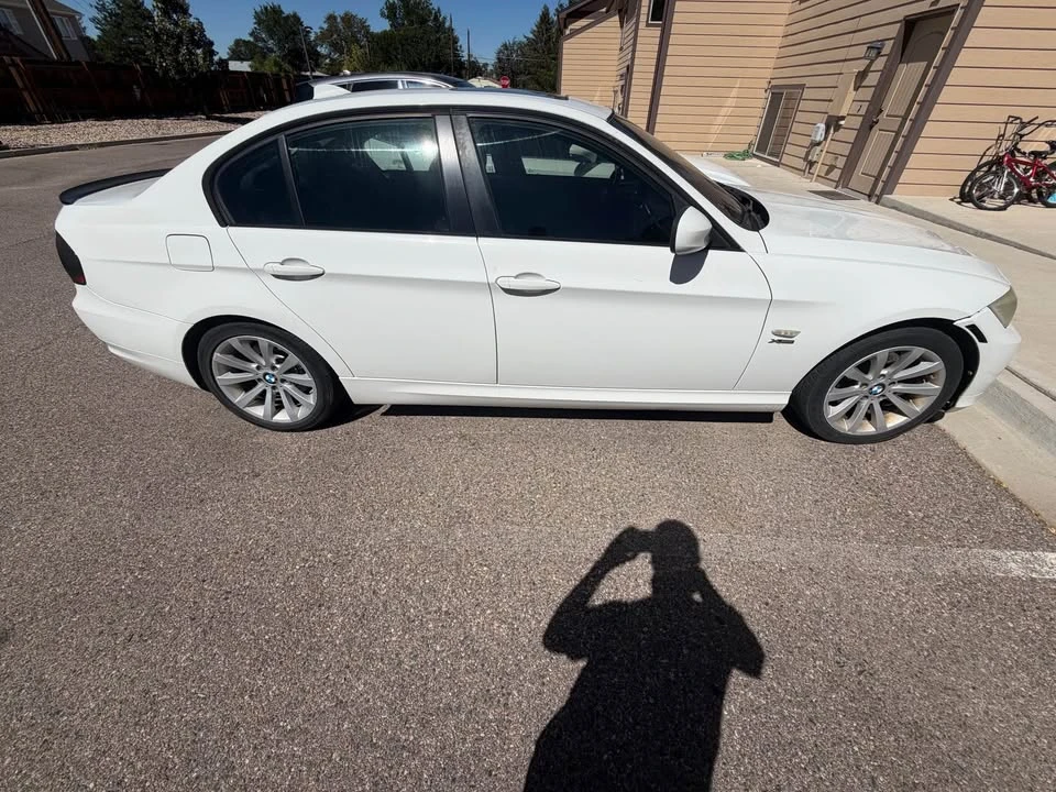 2011 BMW E90 3 Series Sedan - Image 3 of 10