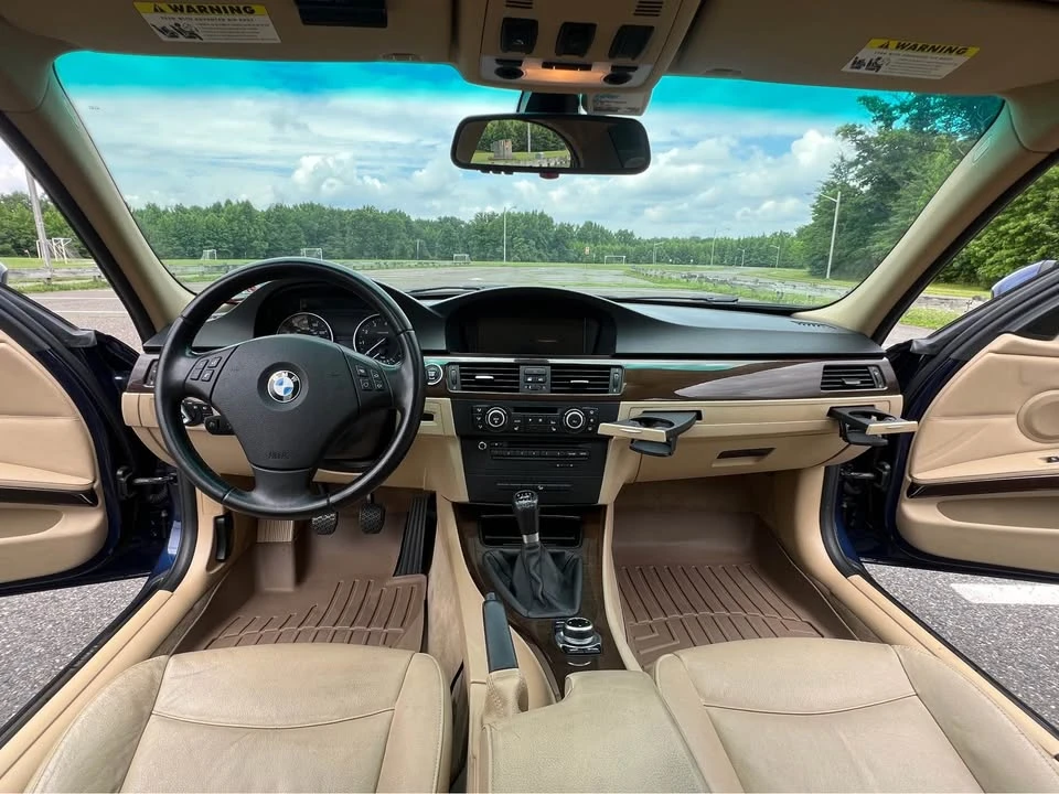 2011 BMW E90 3 Series Sedan - Image 10 of 18