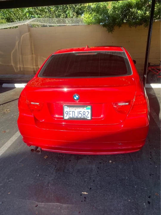 2011 BMW E90 3 Series Sedan - Image 5 of 13