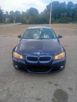 2011 BMW 3 Series 328i xDrive Sedan 4D