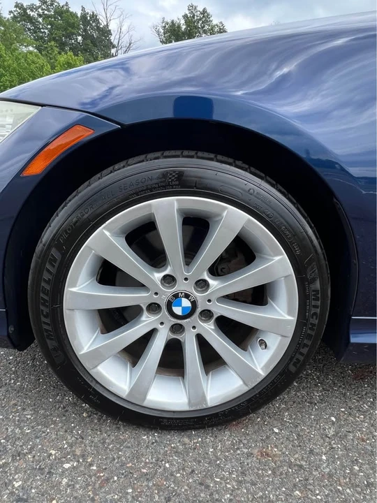 2011 BMW E90 3 Series Sedan - Image 18 of 18