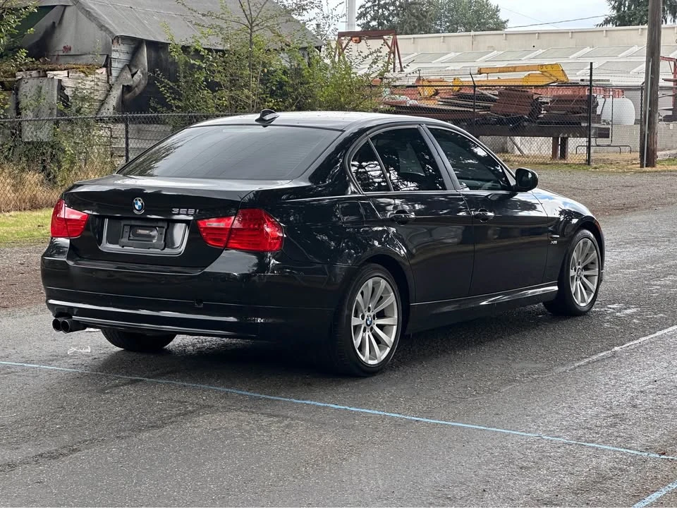 2011 BMW E90 3 Series Sedan - Image 6 of 13
