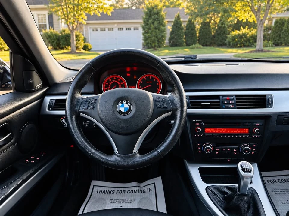 2011 BMW E90 3 Series Sedan - Image 12 of 20
