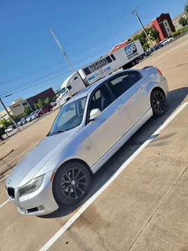 2011 BMW 3 Series 328i xDrive Sedan 4D