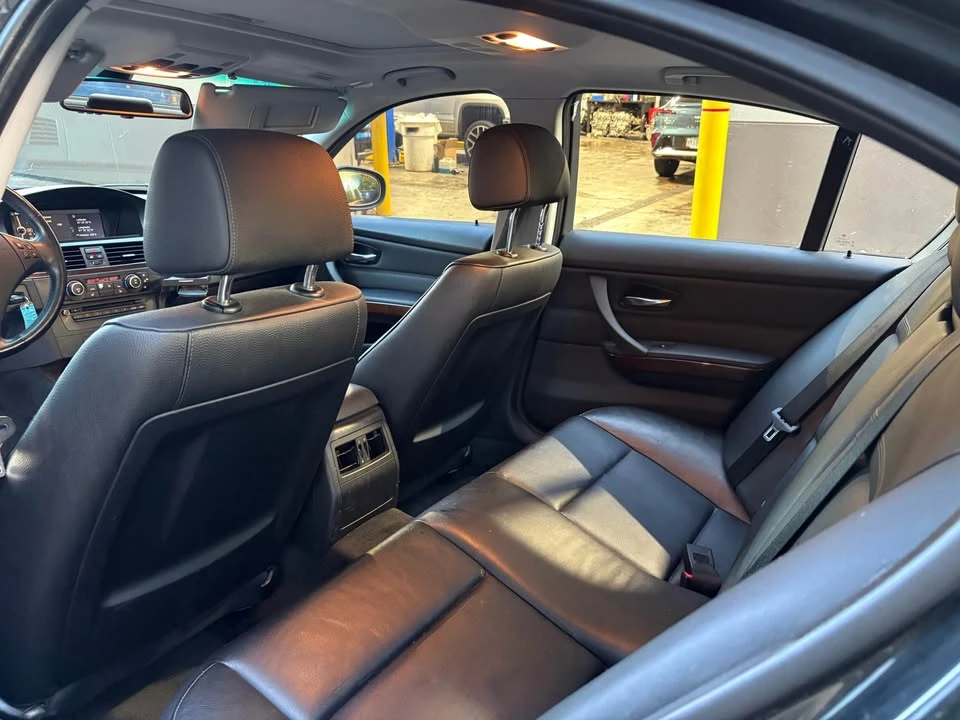 2011 BMW E90 3 Series Sedan - Image 13 of 17