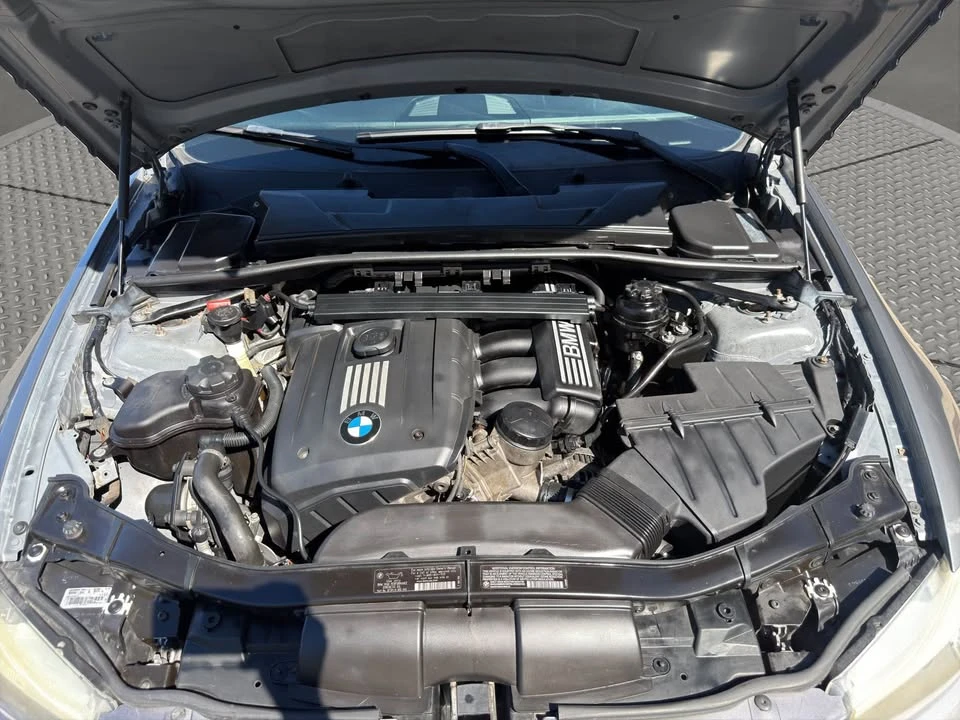 2011 BMW E90 3 Series Sedan - Image 18 of 20