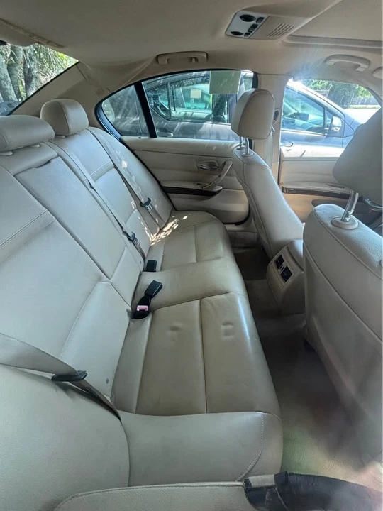 2011 BMW E90 3 Series Sedan - Image 5 of 6