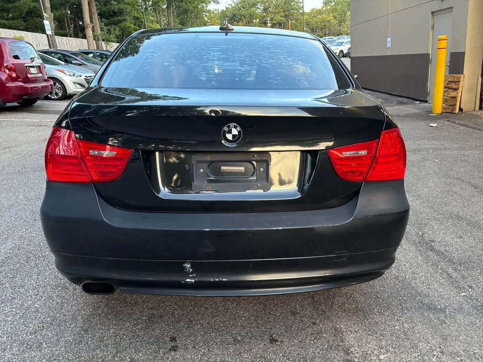 2011 BMW E90 3 Series Sedan - Image 6 of 17