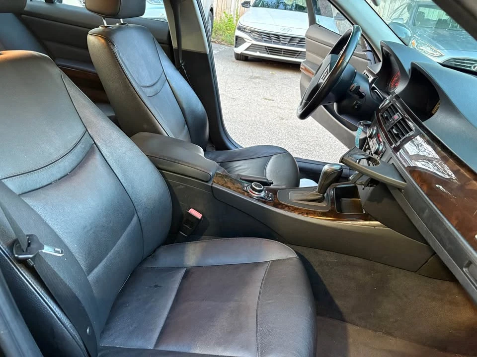 2011 BMW E90 3 Series Sedan - Image 17 of 17