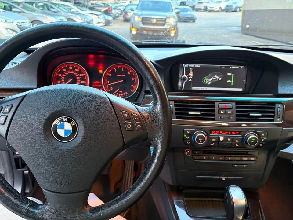2011 BMW E90 3 Series Sedan - Image 11 of 17