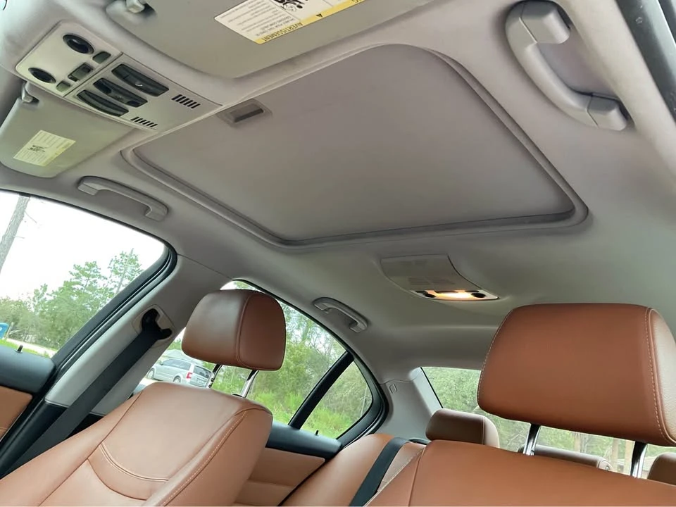 2011 BMW E90 3 Series Sedan - Image 19 of 20