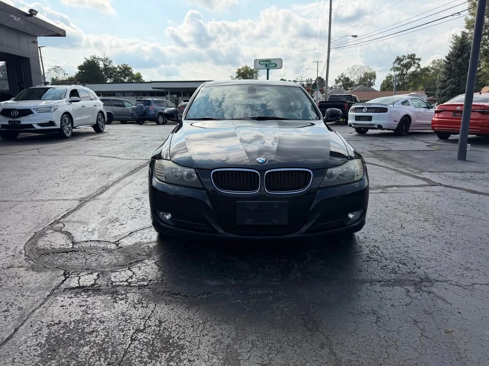 2011 BMW E90 3 Series Sedan - Image 7 of 16